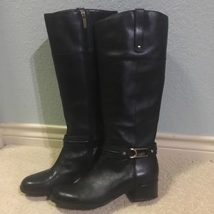 Black Leather Bandolino Boots size 8